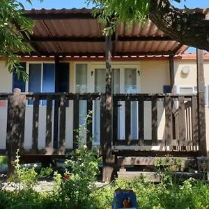 The Farm Tiny House - Tiny Casa , شيكلانا دي لا فرونتيرا إسبانيا